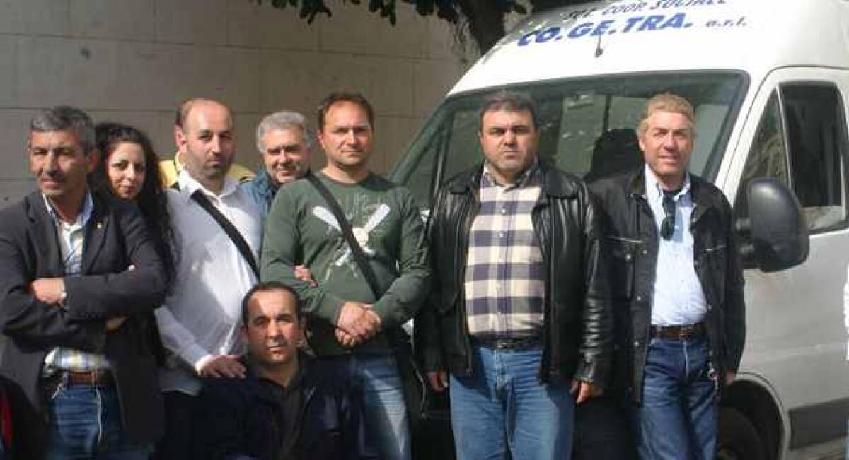 Natale amaro per gli ex soci lavoratori della Cogetra, senza stipendio da 6 mesi - 