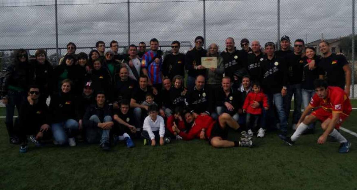 I Centauri del Golfo donano giocattoli ai bambini di una casa per minori - 