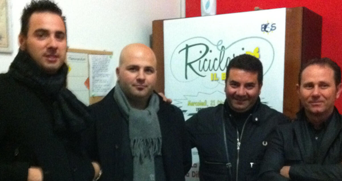 Commercio solidale, in via Crispi i rifiuti barattati con beni di prima necessità - 