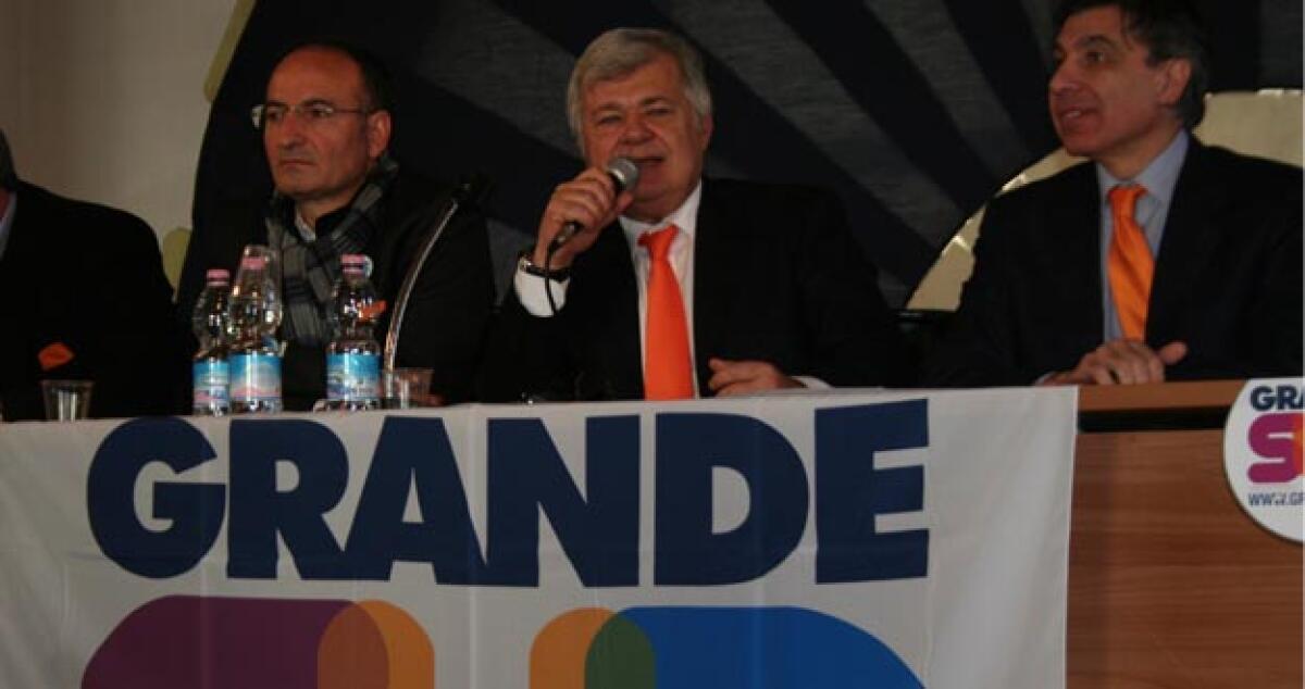 "Via da Grande Sud perchu00e8 l'alleanza politica u00e8 poco chiara" -