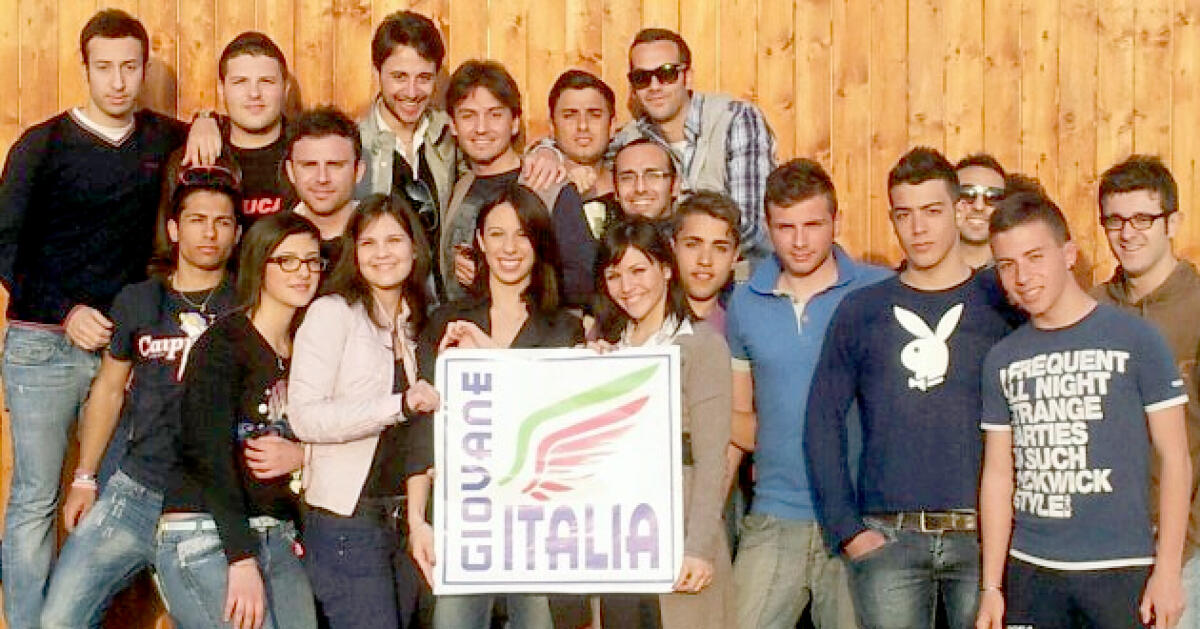 Giovane Italia propone un'ora a settimana dedicata alla politica - 