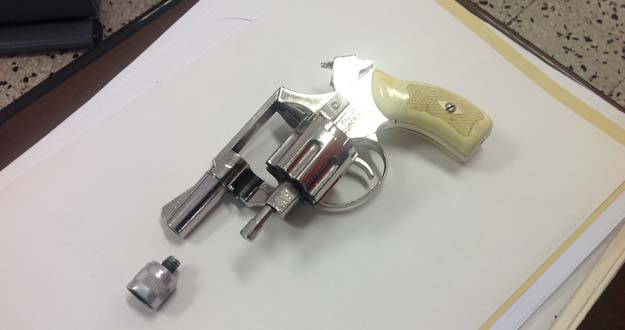 pistola%20sequestrata.jpg