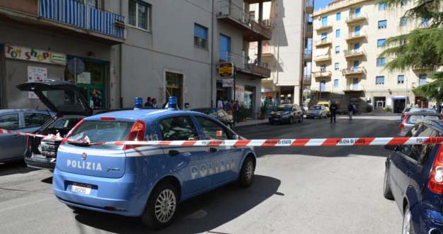 sparatoria%20caltanissetta.jpg