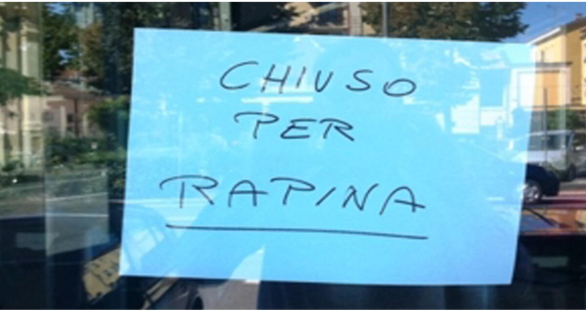 Colpo al supemercato Fortè, tre rapinatori arraffano 1250 euro -