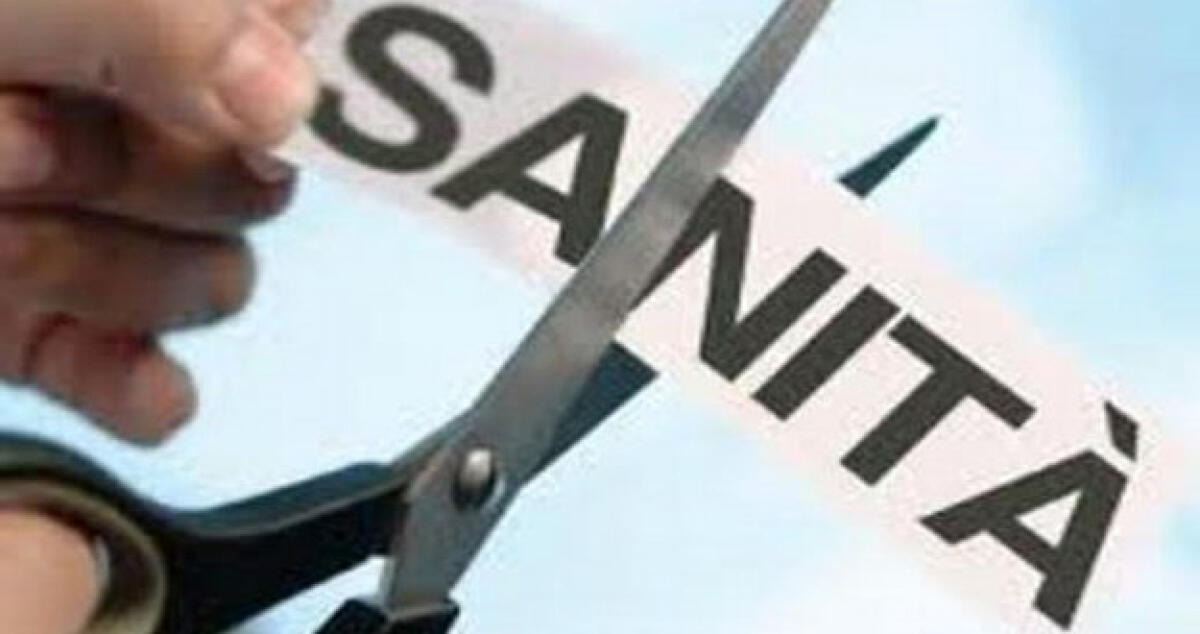 Ospedale, controllo agli sprechi dei telefonini aziendali -