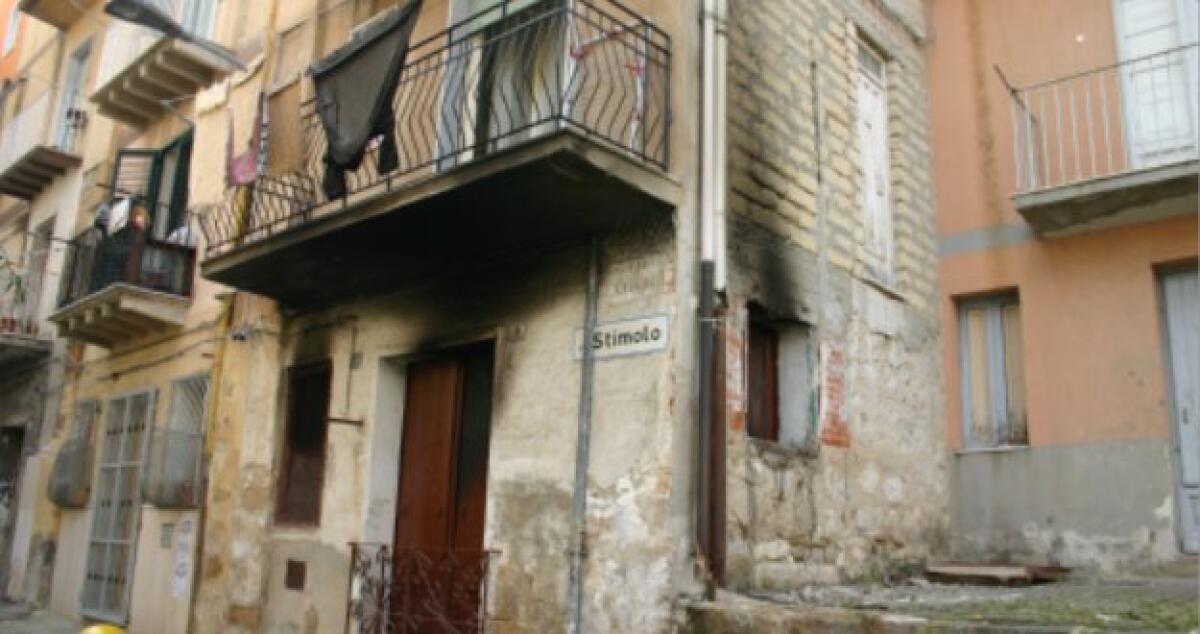 Abusivismo edilizio, l'oblazione si potrà pagare anche a rate -