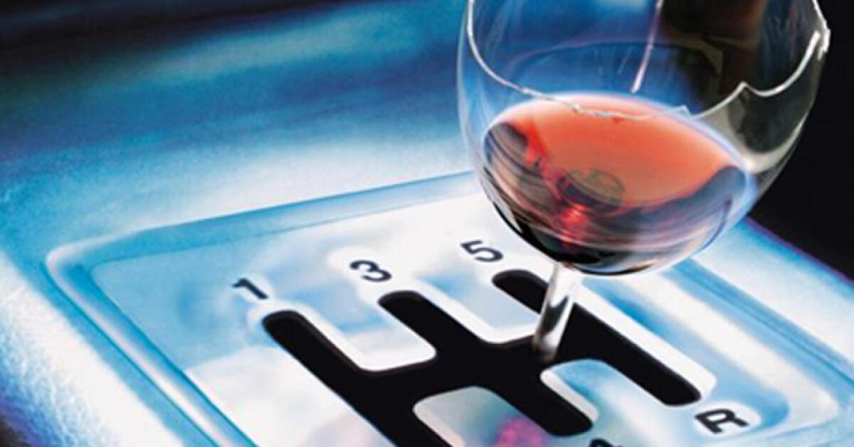 No alle stragi del sabato sera, un pullman per evitare che i giovani guidino - 