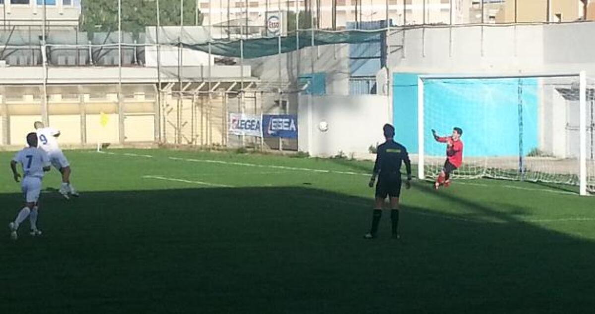 Pazzo Atletico, Capodicasa va via: eclatante vittoria per 3-0 sul Rosolini -