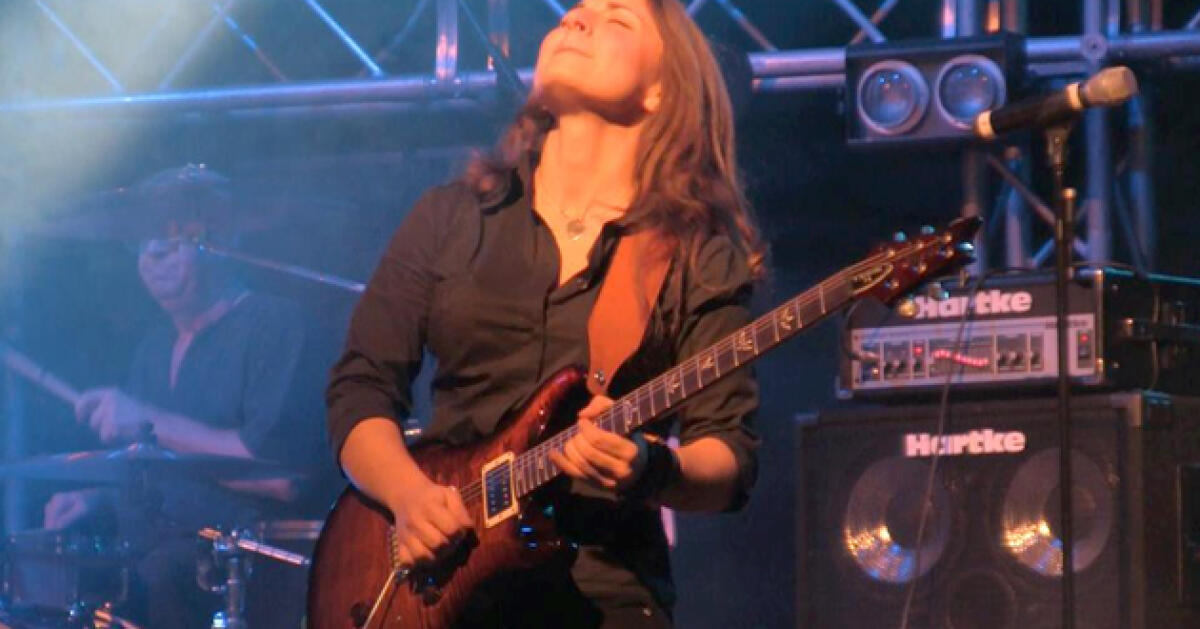 Gli assoli di Simona Malandrino con il batterista dei Deep Purple -