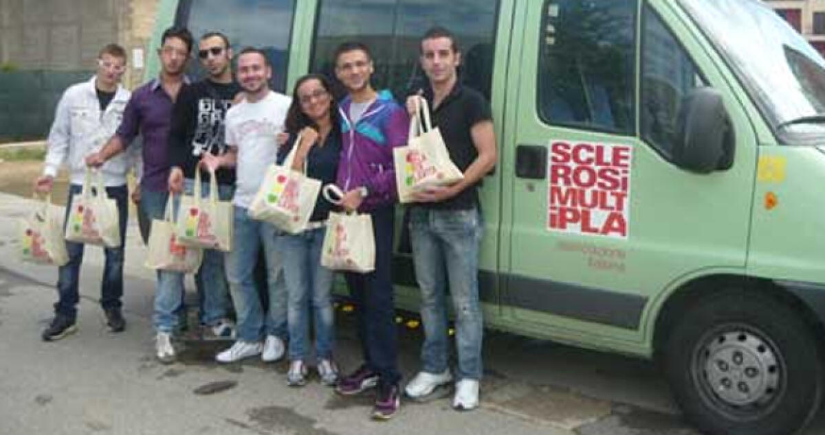 Nascosti perché affetti da sclerosi multipla, campagna per rompere il silenzio - 