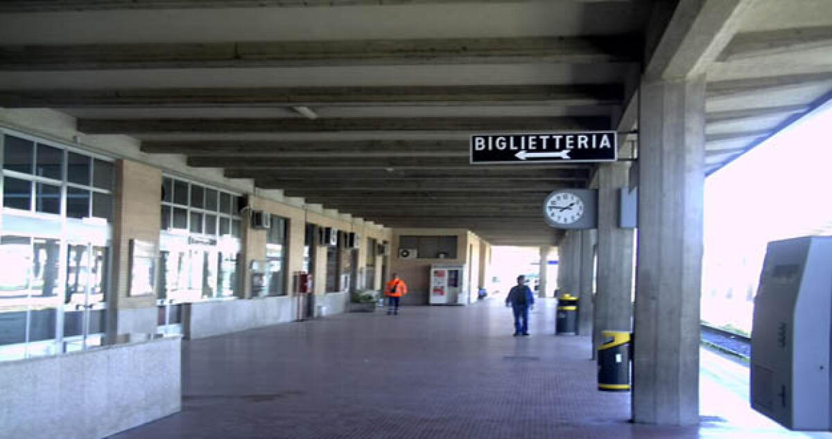 Prefetto dà ultimatum a Fs, "interventi sulla rete ferroviaria entro l'estate" -