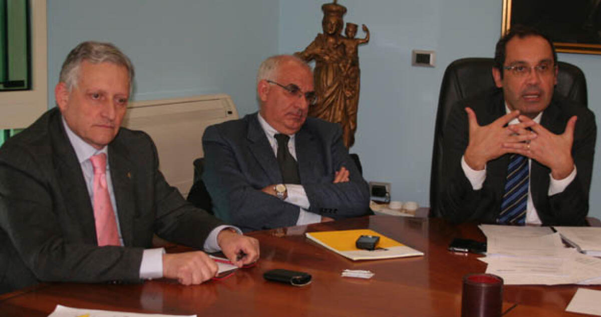 "Inquinavano il sottosuolo", prima udienza preliminare per i vertici Eni - 