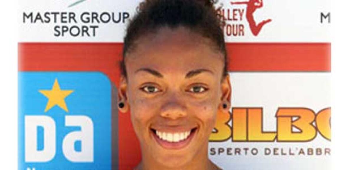 La schiacciatrice italo-nigeriana Arinze alla corte della Meic Services Gela -