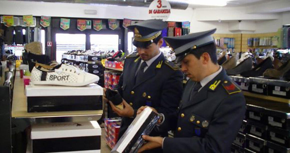 Lavoro nero per tante commesse: i sindacalisti, "denunciate senza paura!" -