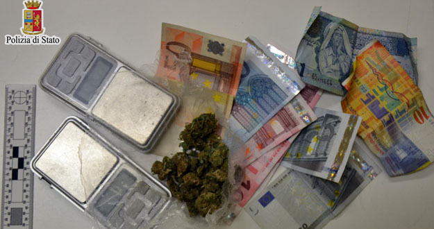 droga%20operazione%20nissena.jpg