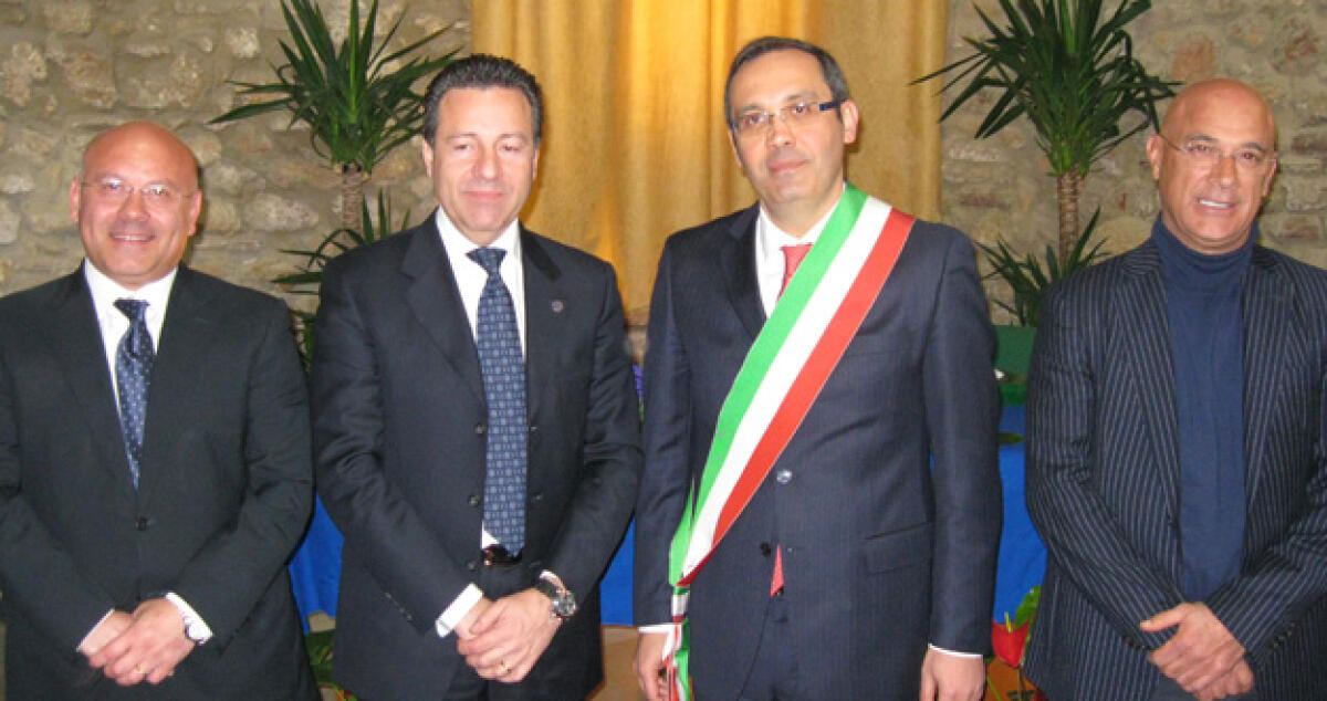 "La città è cambiata", il cittadino onorario D'Agata elogia Gela -
