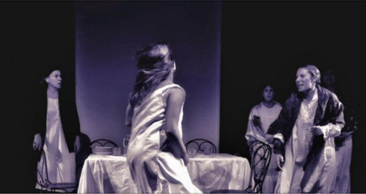 Questa sera si va a teatro anche per aiutare i bambini di Costa Zampogna -