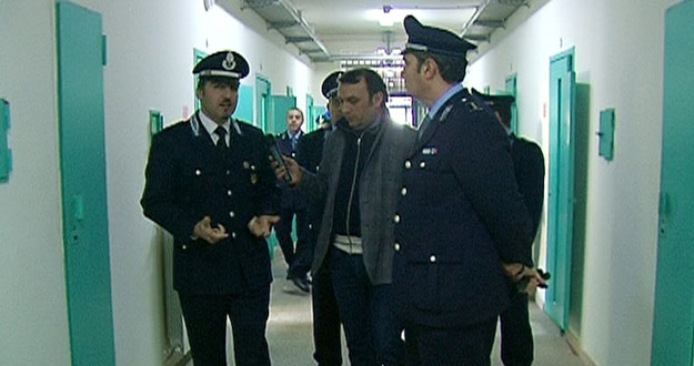 libert%20sospesa.jpg