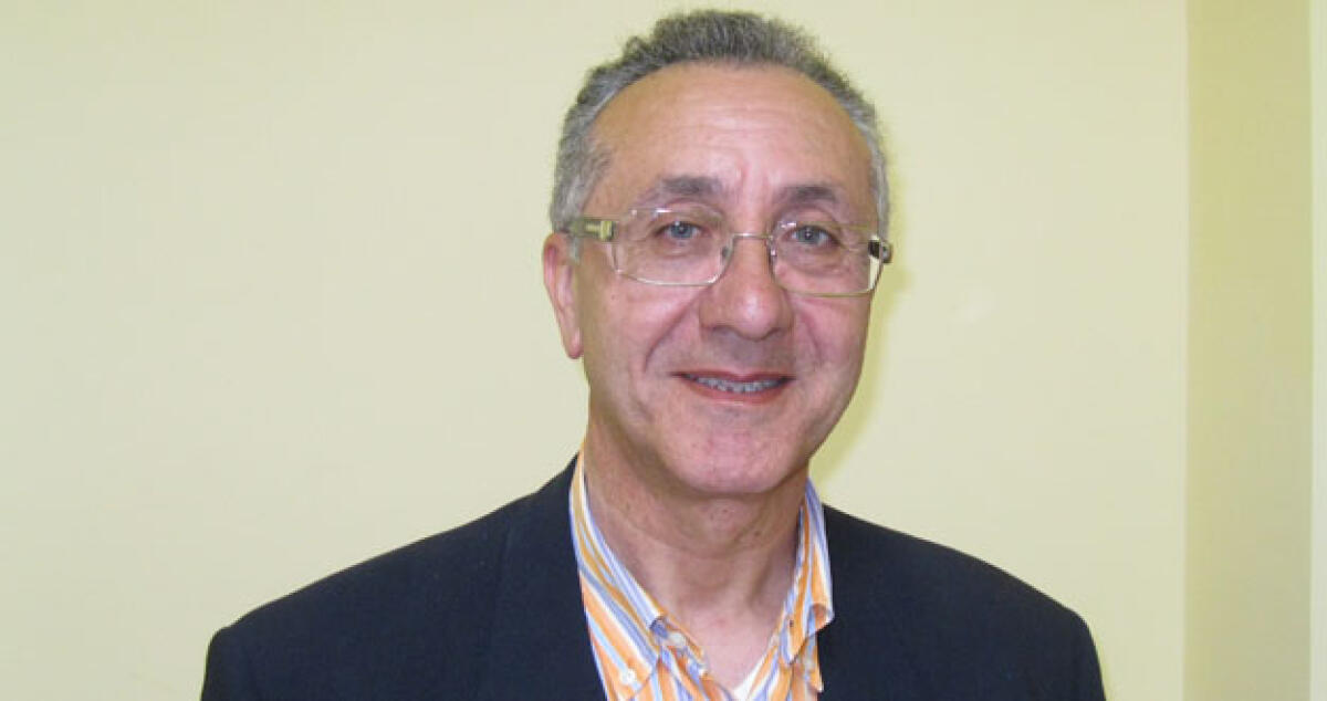 Solidarietà a ragazza madre, fondazione Mangione e Rotary donano un assegno - 