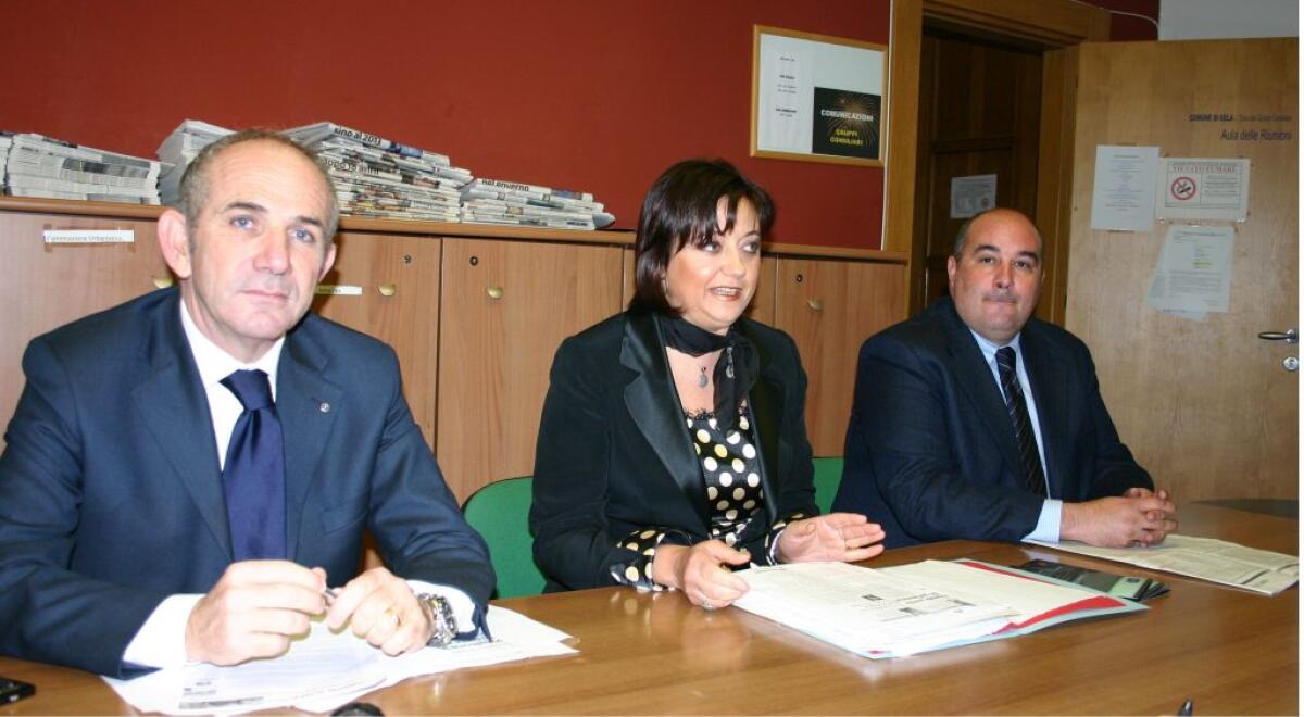 Bocciata la mozione per agevolare i commercianti del centro storico - 