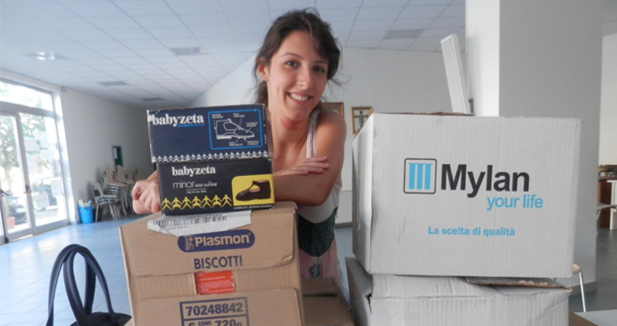 Alimenti per neonati donati agli indigenti della parrocchia Santa Lucia - 