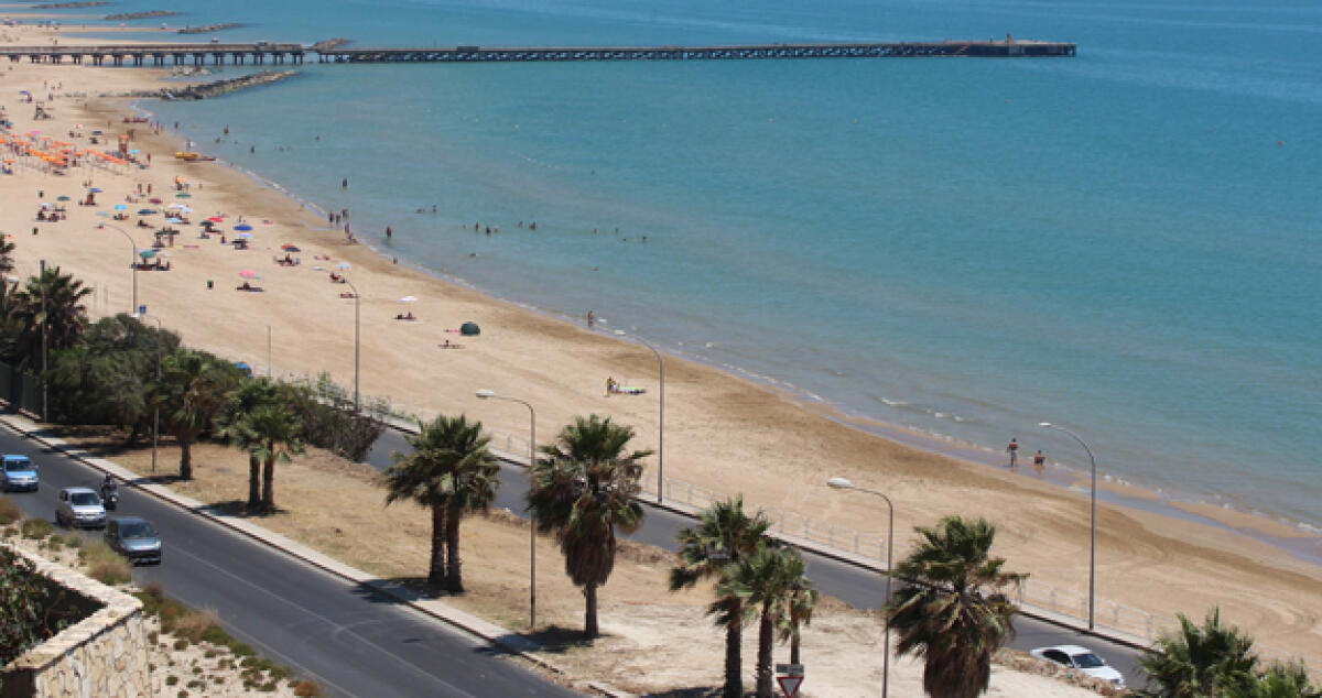 Ato, intervento straordinario per il decoro di una delle spiagge più pulite d'Italia - 