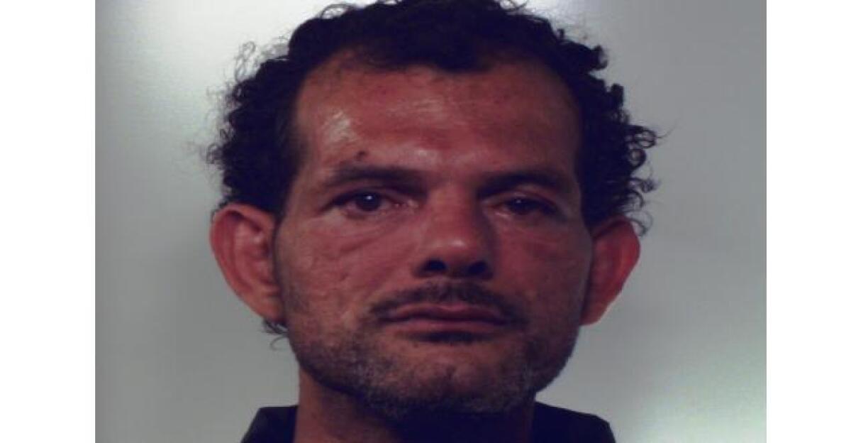 Furti all'Enimed, salta processo: Imputato costretto al Tso - 