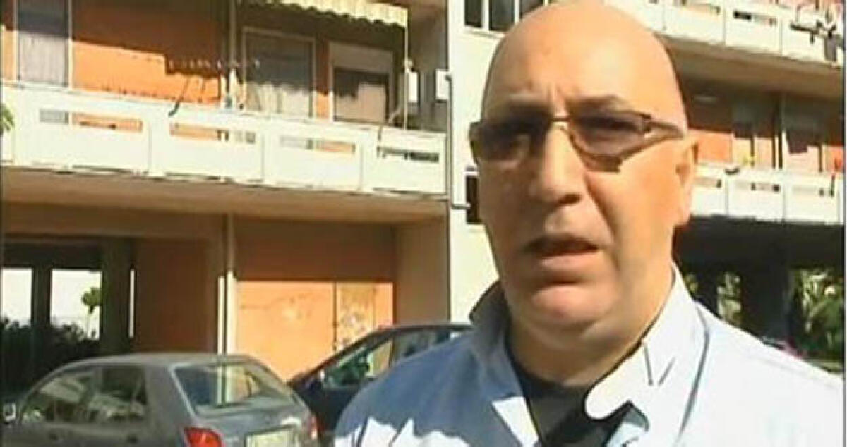 Fuori dalla fabbrica per parentele? Don Petralia, "Si lavora solo con padrini!" - 