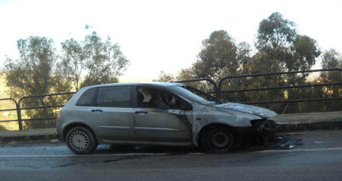 Fuoco a Ospizio Marino, danneggiata auto pensionato - 