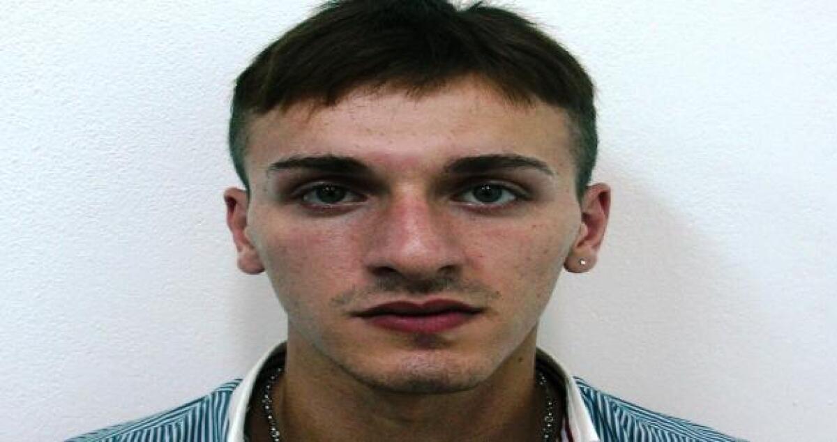 Testata a carabiniere, confermati gli arresti domiciliari per Caci - 