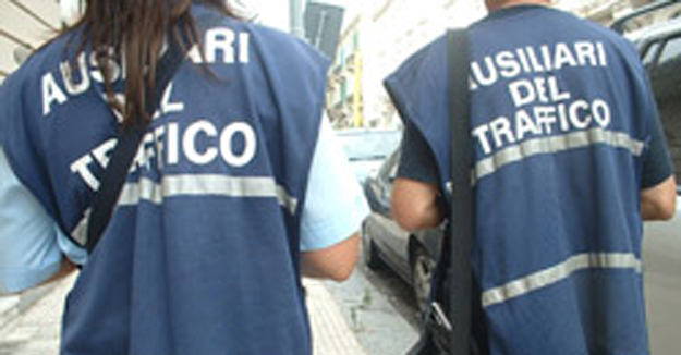 ausiliari_del_traffico_250.jpg