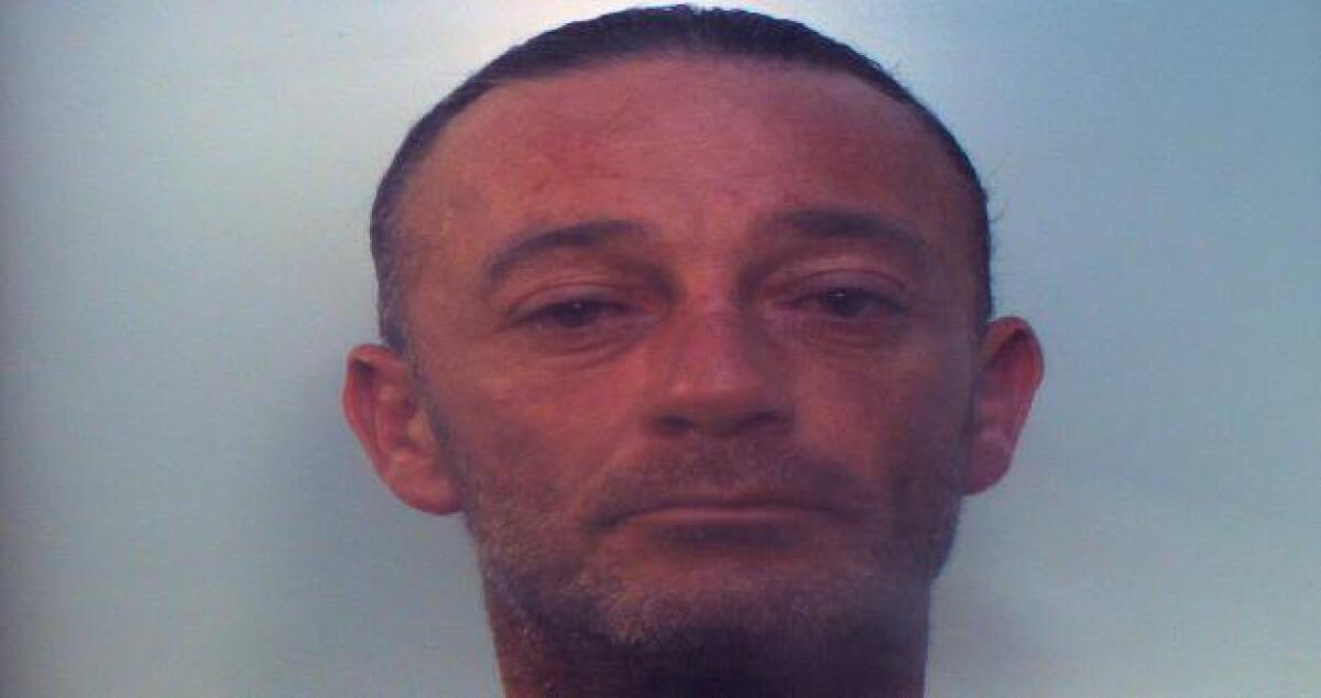 Picchiava moglie e figlia, arrestato un operaio per maltrattamenti e lesioni - 