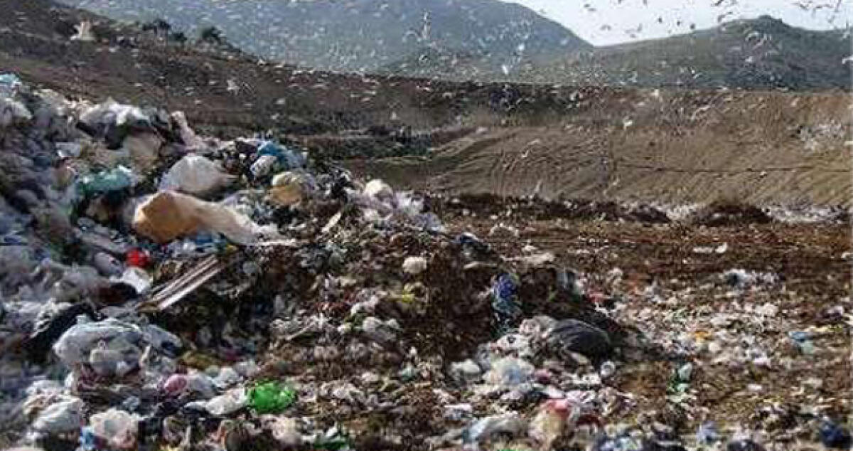 Incendio nella notte alla discarica Timpazzo, domato dai pompieri - 