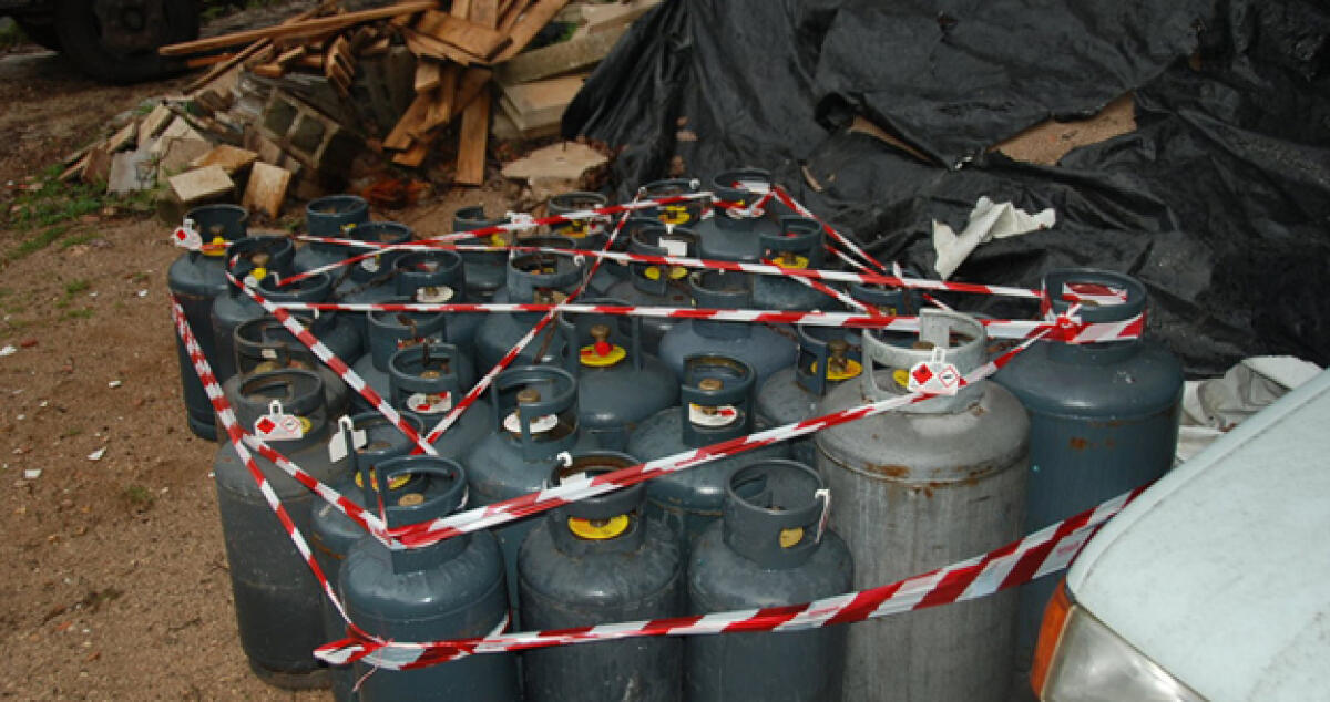 Via Venezia: Rivendita di bombole chiusa e 3 mila euro di multa - 