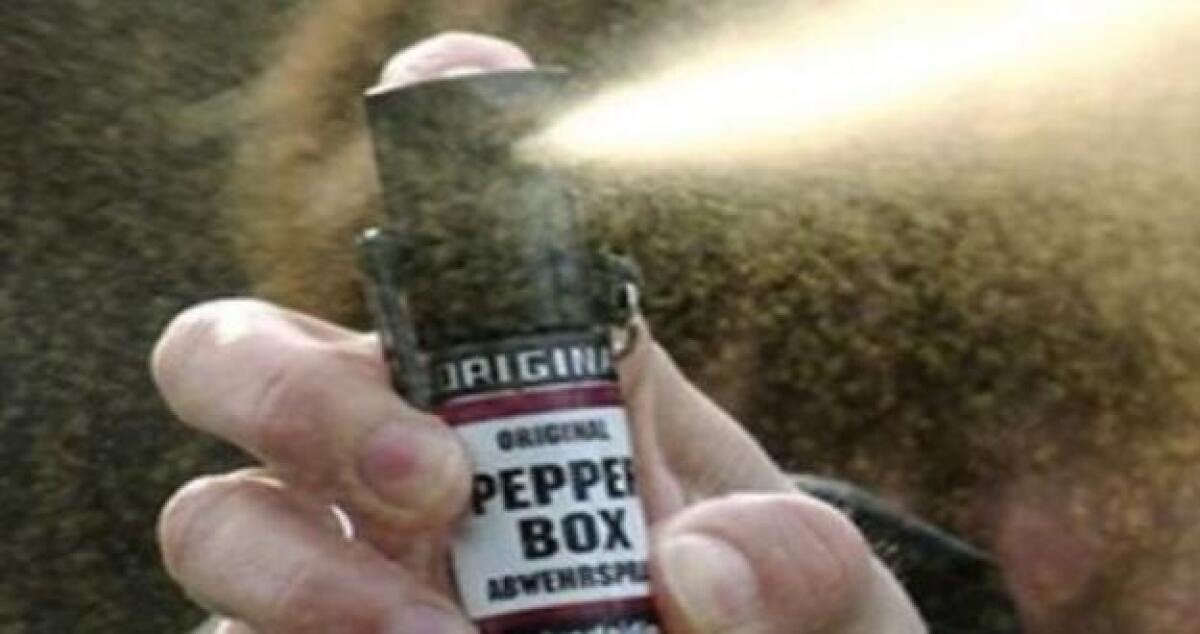 Furto con spray narcotizzante, pensionata truffata da una donna - 