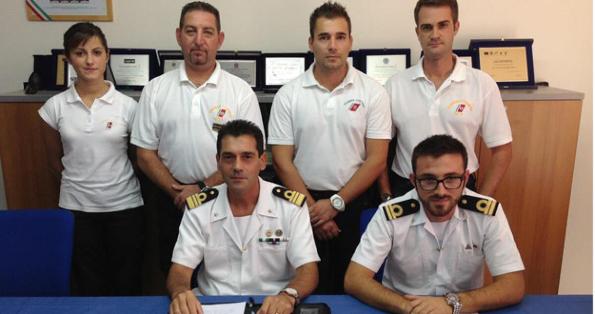 Il dragaggio al porto inquina il mare, scatta il divieto di balneazione - 