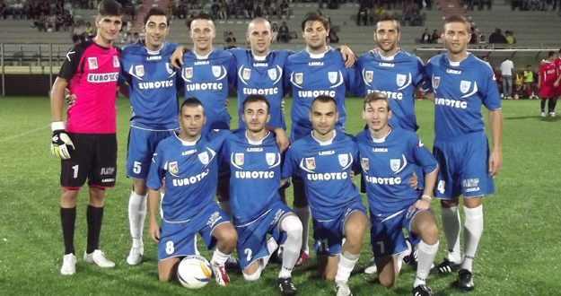 gela%20calcio%20formazione%20.jpg