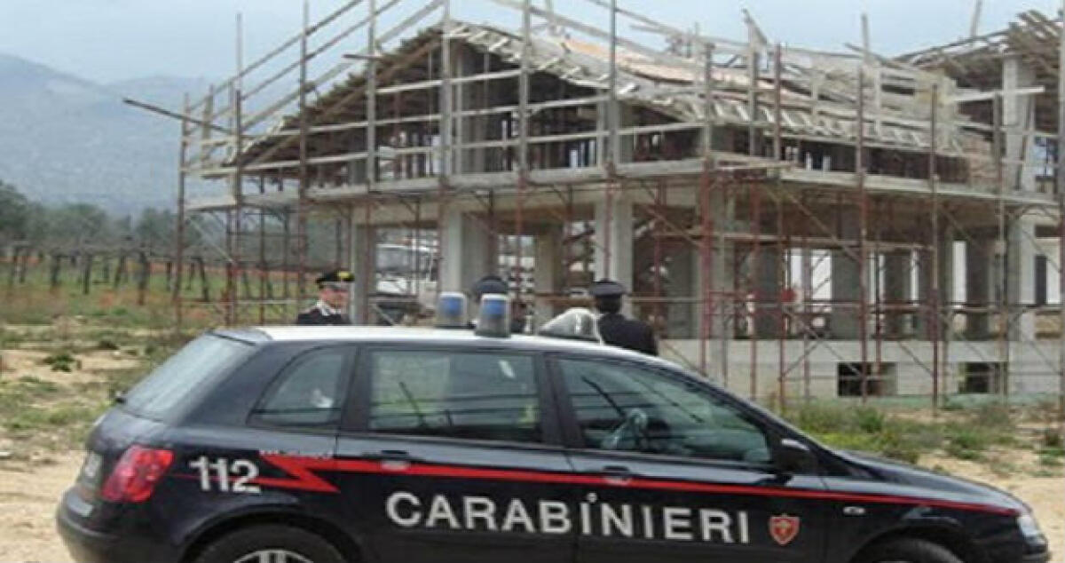 "Non hanno violato i sigilli dell'immobile": Sei mesi a due commercianti - 