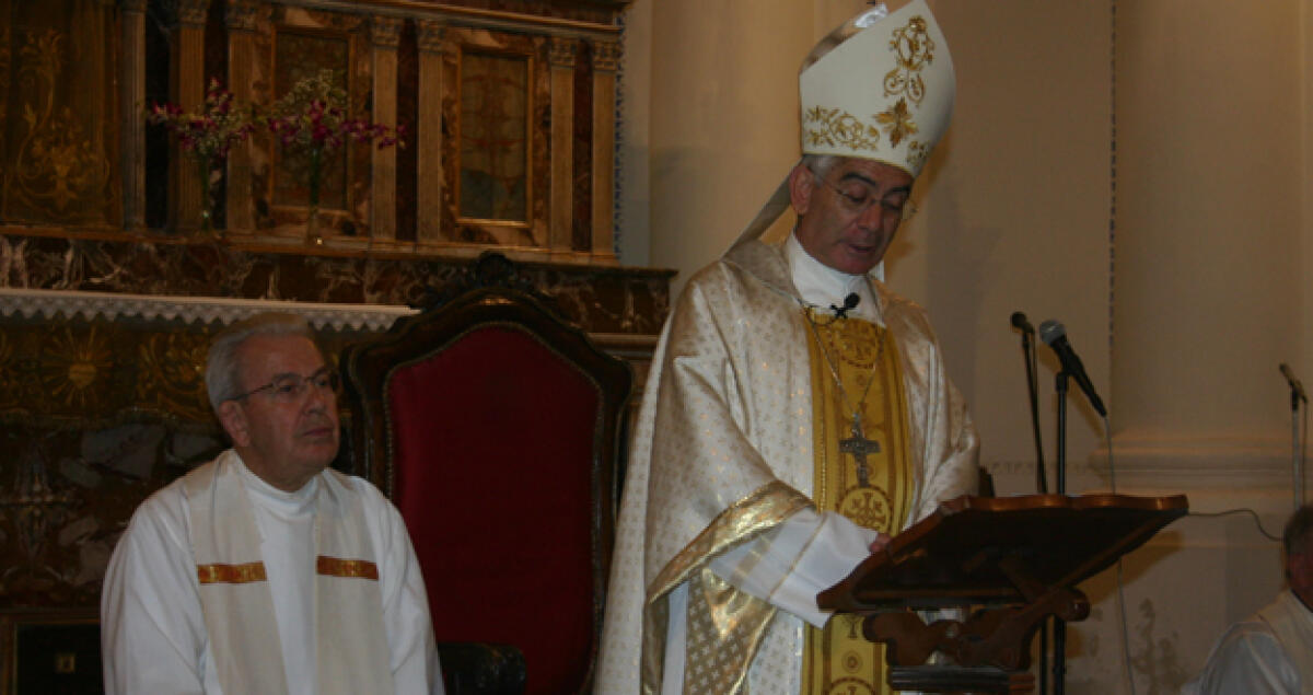 Il vescovo Pennisi alla festa per Alabiso: "Anche i laici siano da esempio" - 