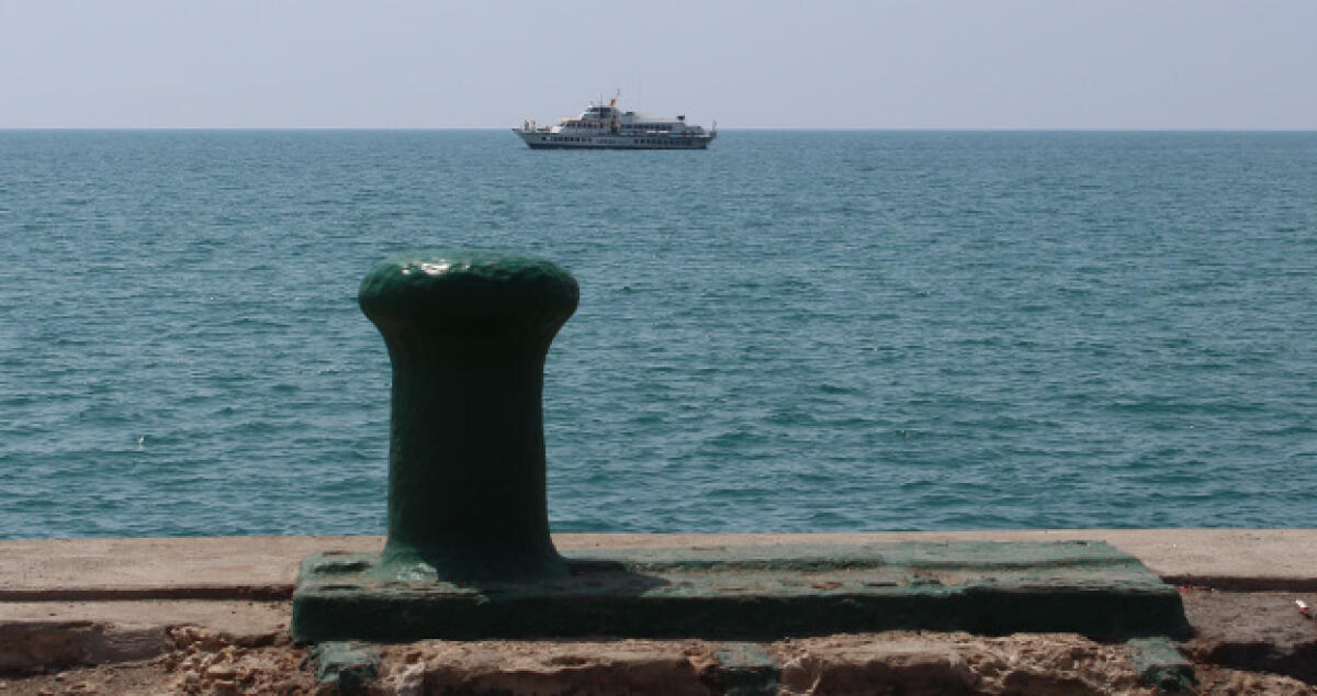 Pontile sbarcatoio: Spesi 85 mila euro per il restauro, struttura ancora inagibile - 