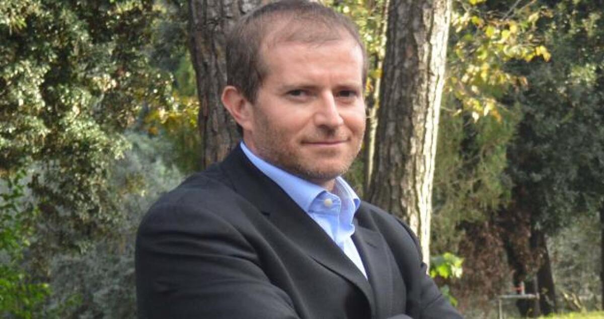 La scalata degli stiddari nel master di sociologia del chirurgo Mancino - 