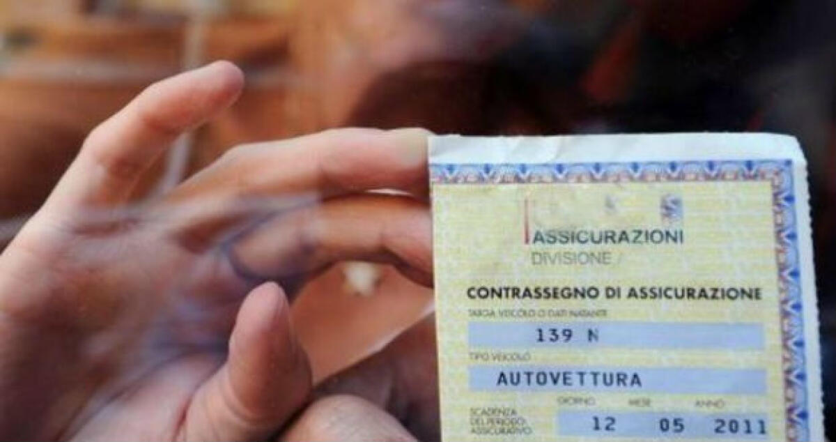 Polizze assicurative false: scatta condanna nei confronti di un imputato - 