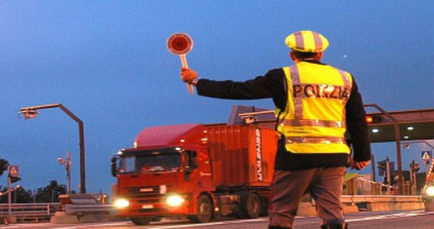 polizia-tir.jpg