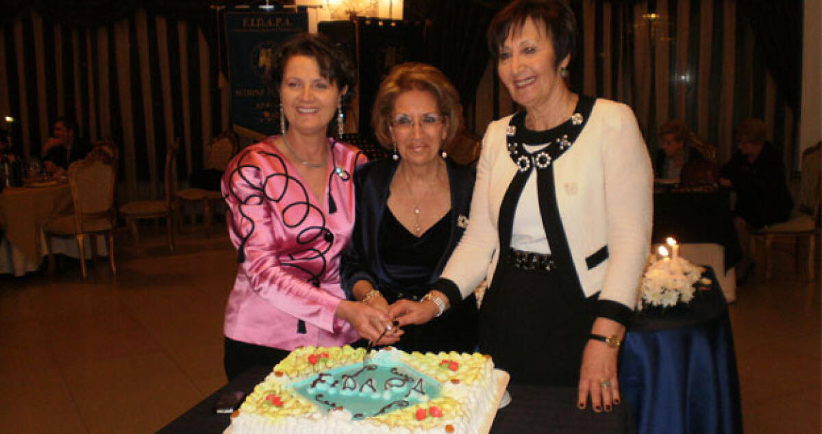 Donne diverse unite da obiettivi comuni, la Fidapa rinnova la Candle Night - 