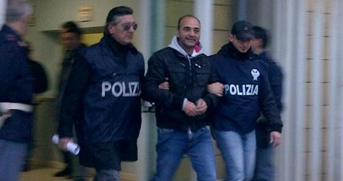 "Affari di famiglia", 5 persone arrestate nella notte per estorsione, droga e incendi - 