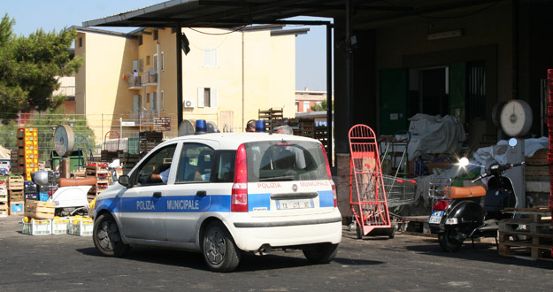 mercato%20ortofrutticolo.jpg