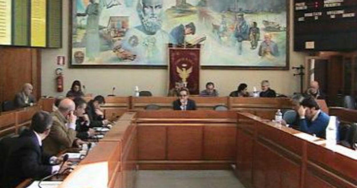 Adesione al libero Consorzio di Catania, seduta straordinaria di consiglio - 