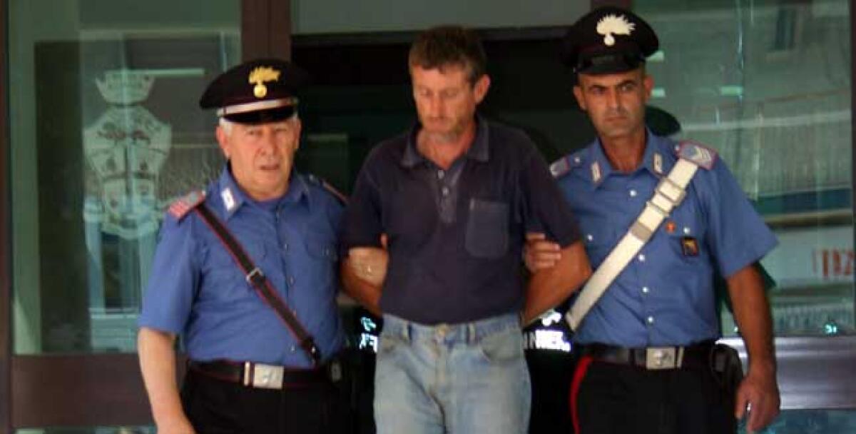 Sterminò un'intera famiglia, Centorbi non era capace d'intendere: assolto - 