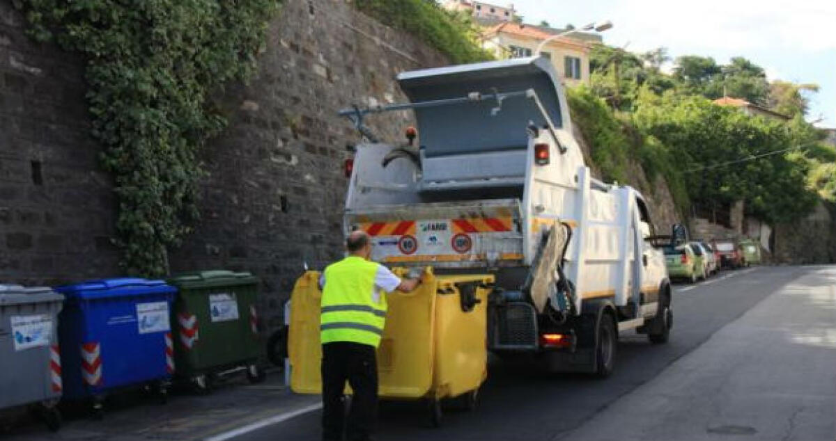 La gestione dei rifiuti in città fa discutere: il Tar dice no agli imprenditori esclusi - 