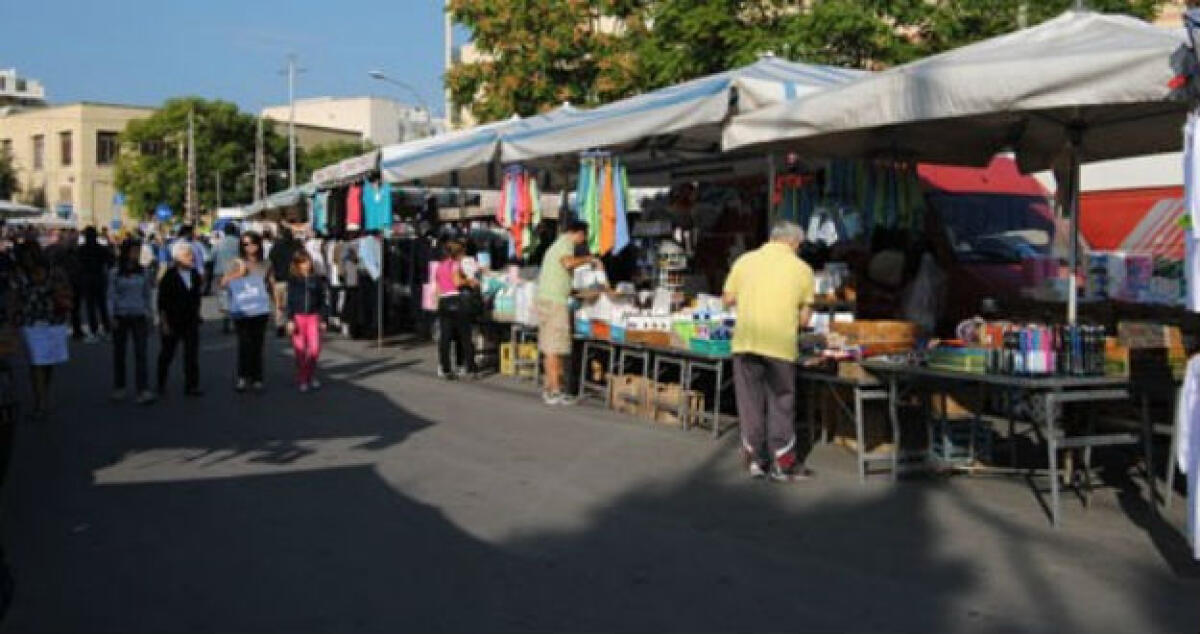 Slitta il mercato settimanale: niente bancarelle per la ricorrenza del 2 luglio - 